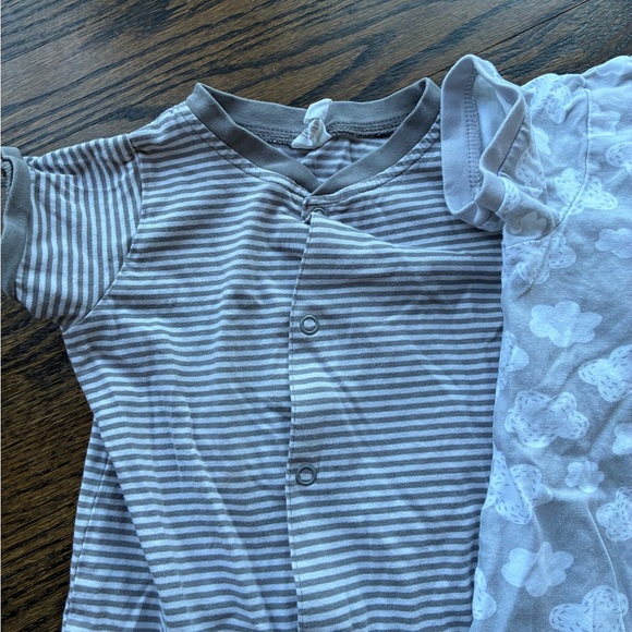 H&M Rompers - Picture 2 of 6